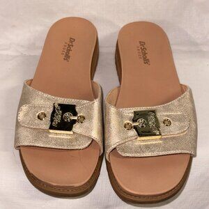 Dr. Scholl's "Island Icon" Metallic Gold Slide Sandals 6.5M